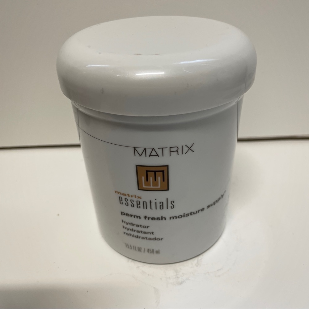 Matrix Essentials Perm Fresh Moisture Supply Hydrator 15.5 OZ